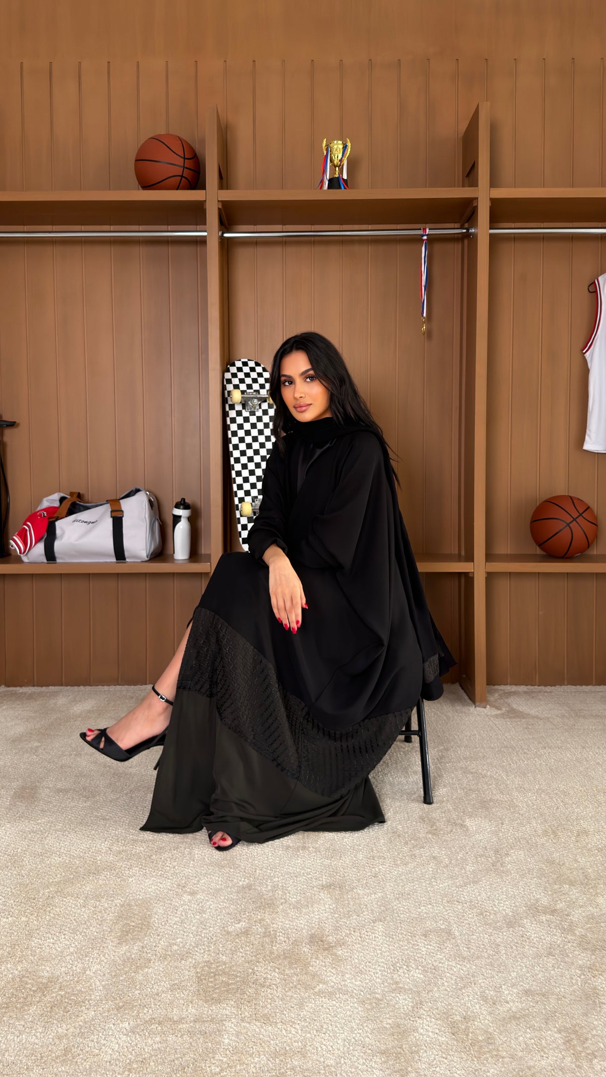 عباية نص بشت كريب كوري زيتي بشبك في المنتصف – موديل SH27 – صورة 6