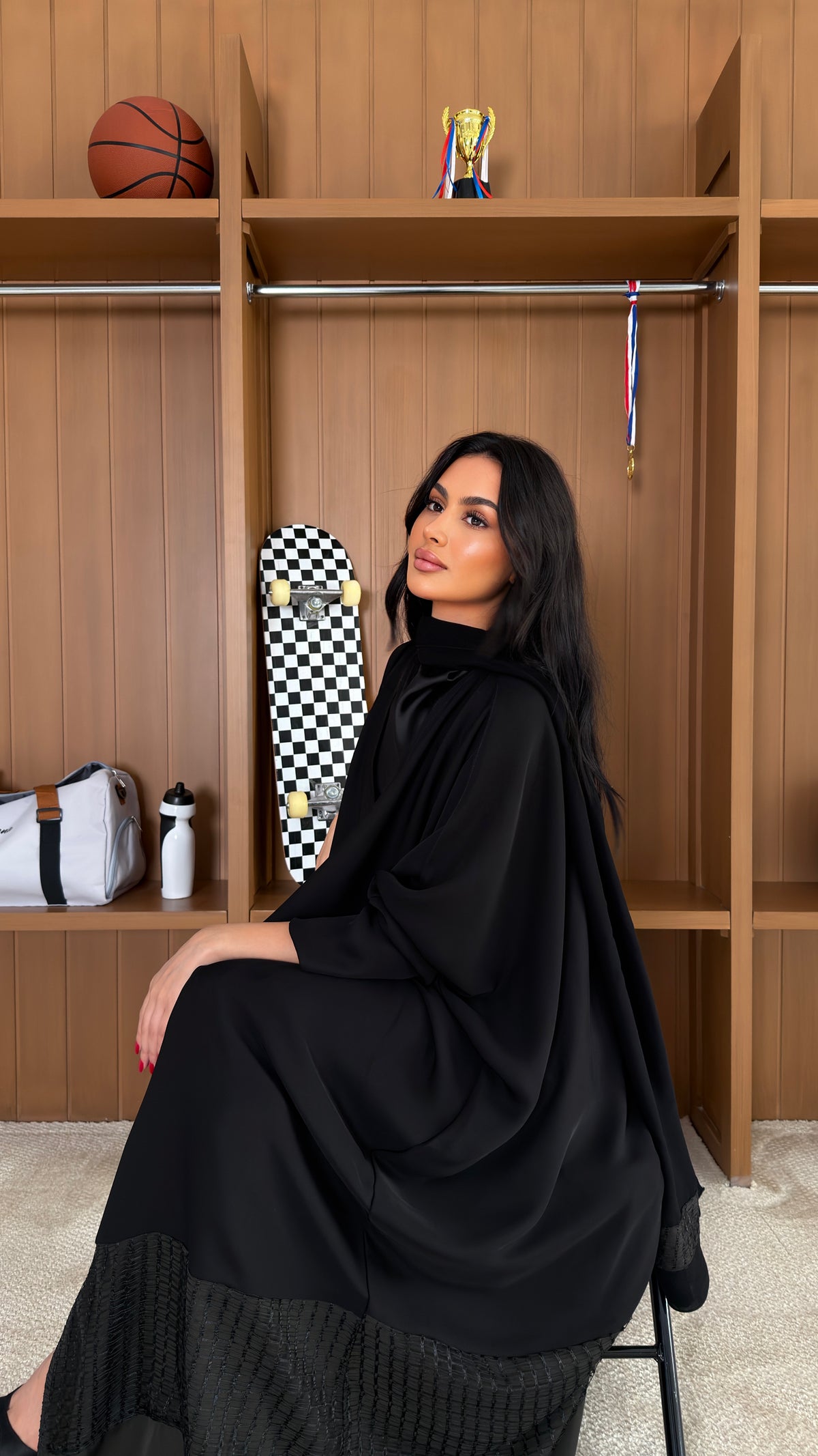 عباية نص بشت كريب كوري زيتي بشبك في المنتصف – موديل SH27 – صورة 8