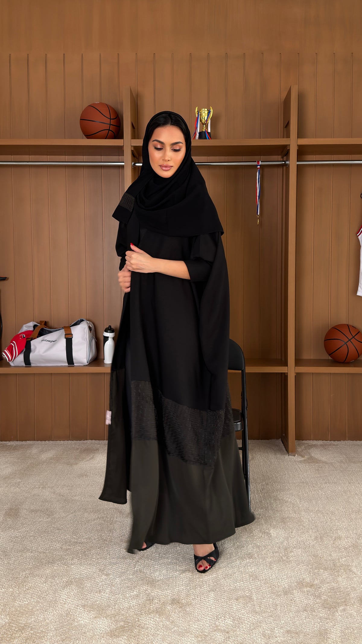 عباية نص بشت كريب كوري زيتي بشبك في المنتصف – موديل SH27 – صورة 13